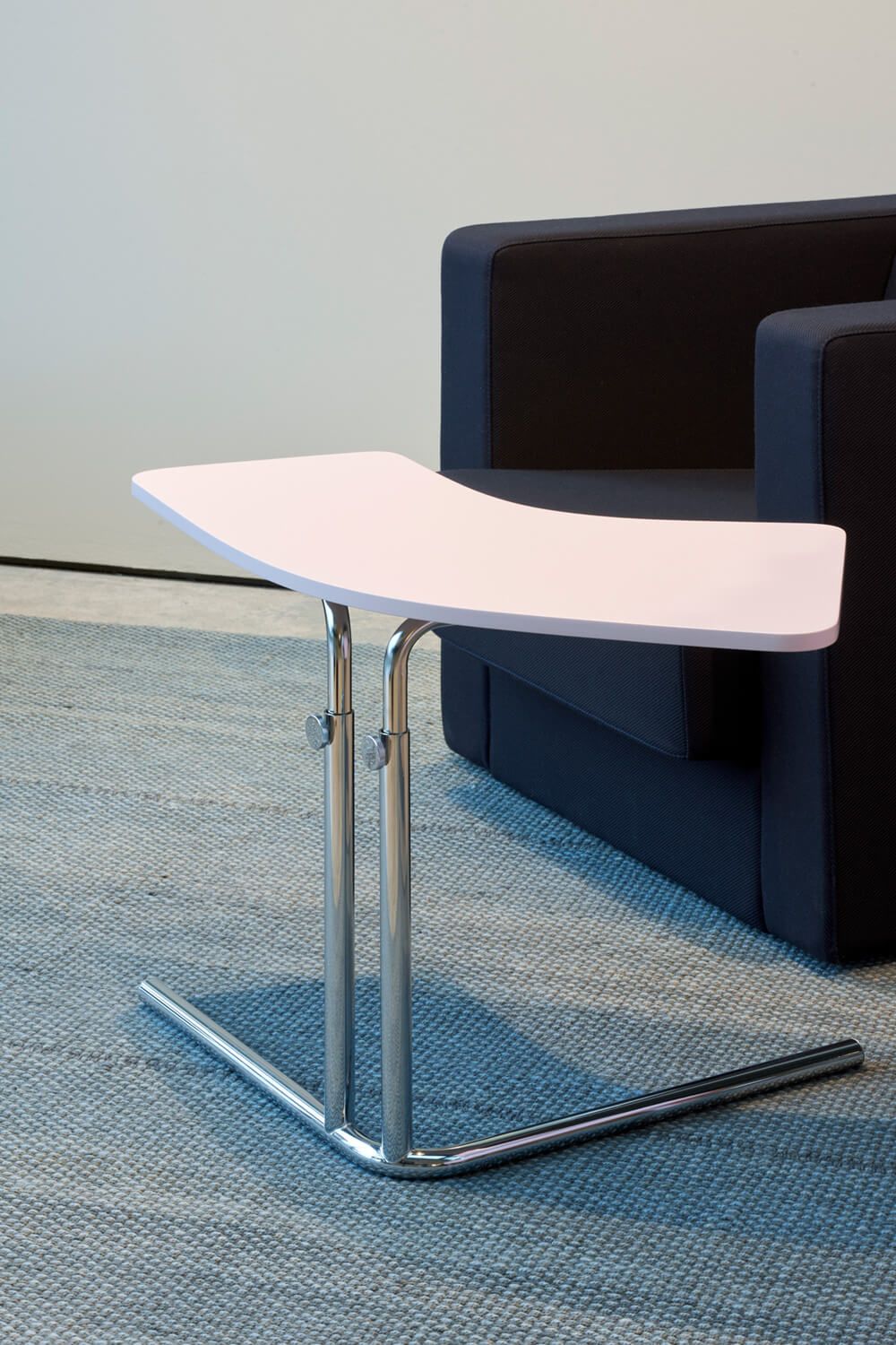 K26L side table Tecta
