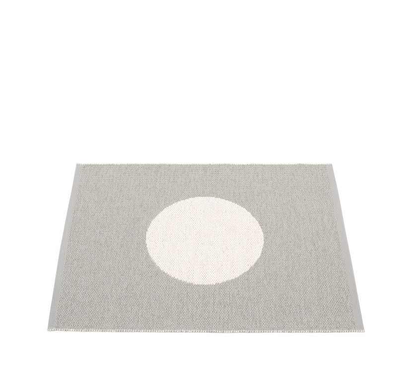 Vera Small One Plastic carpet 70x90 cm Pappelina Warm grey