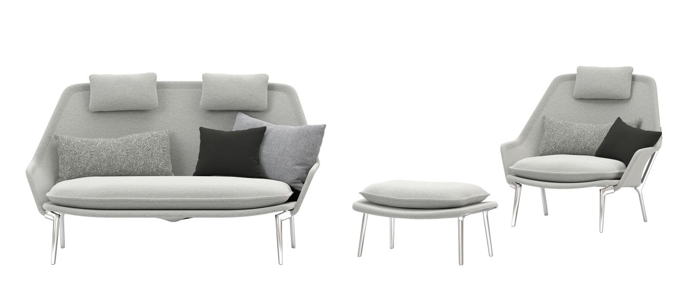 Vitra Slow Sofa aus Stoff, Sessel und Hocker in Hellgrau mit Kissen.