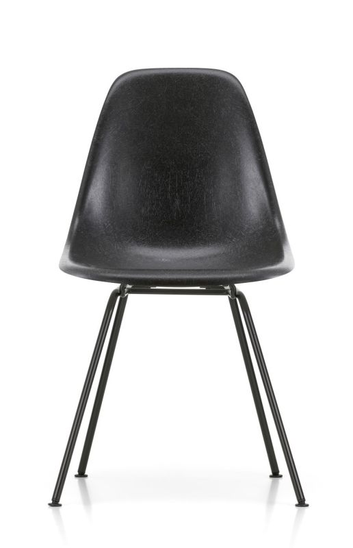 Eames Plastic Side Chair DSX Chair Vitra
