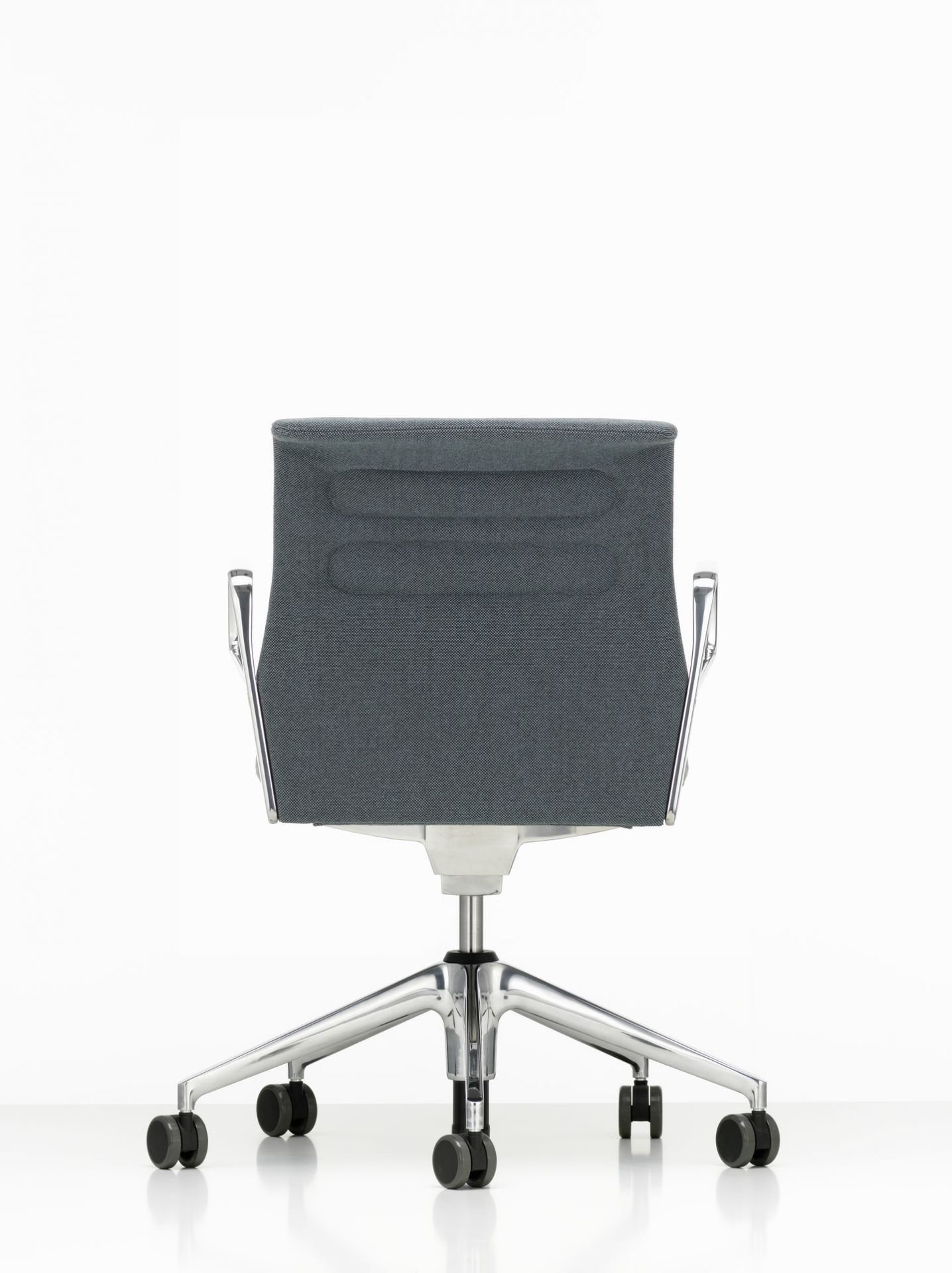 AC5 Studio Office Swivel Chair Vitra