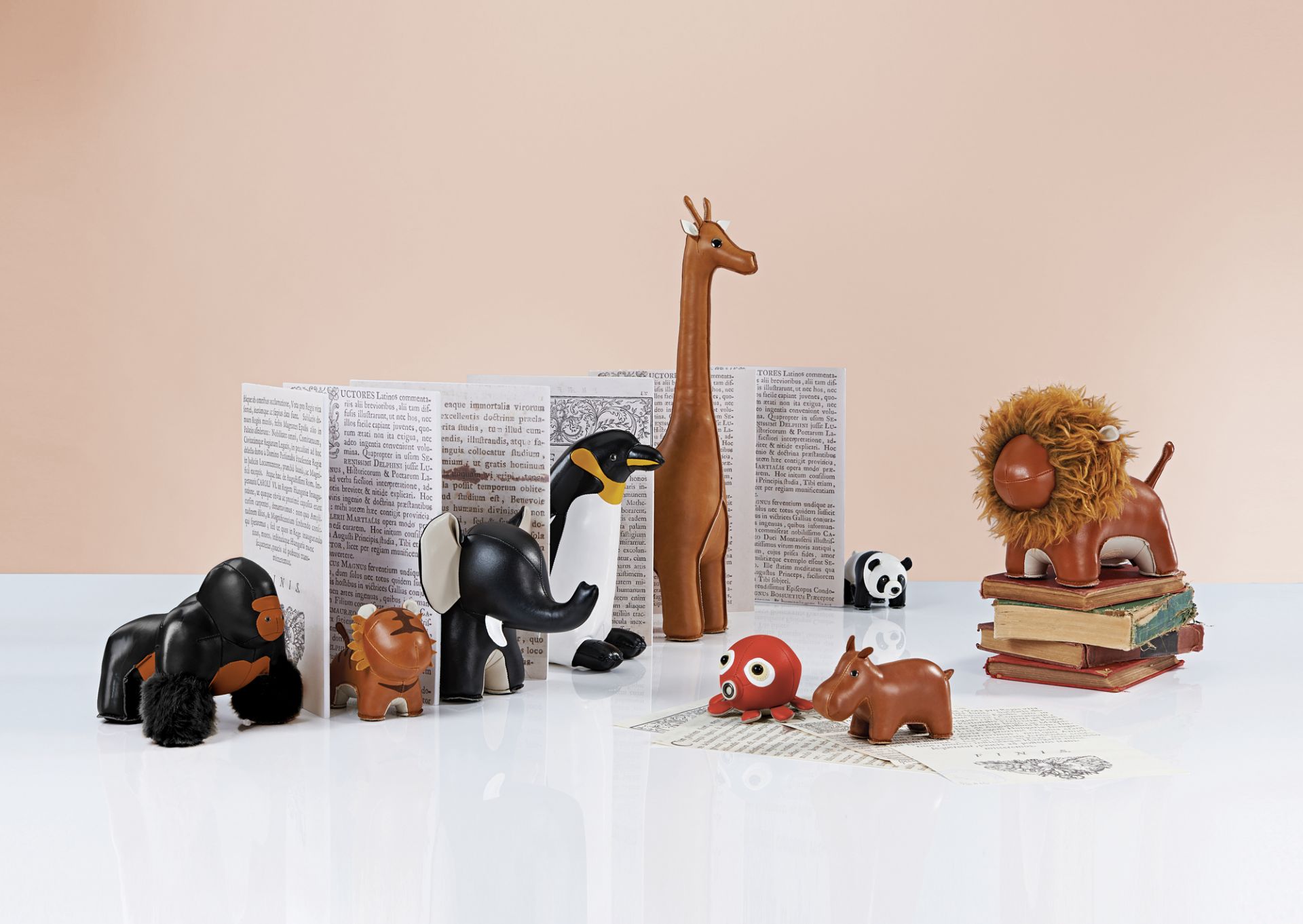 Bookend Lion Lino Tan/White Züny
