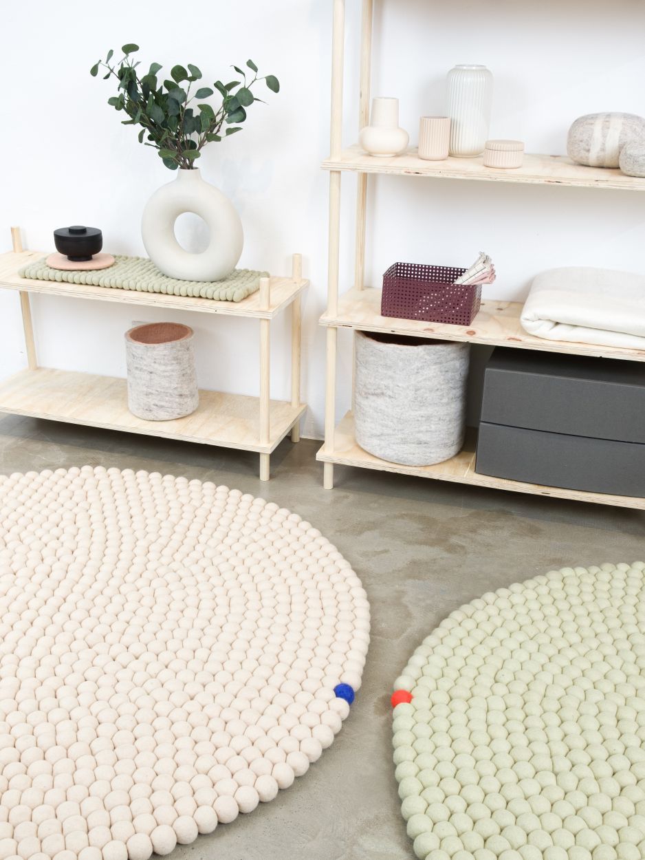 Big One Round Felt carpet Ø 300 cm myfelt Green beige