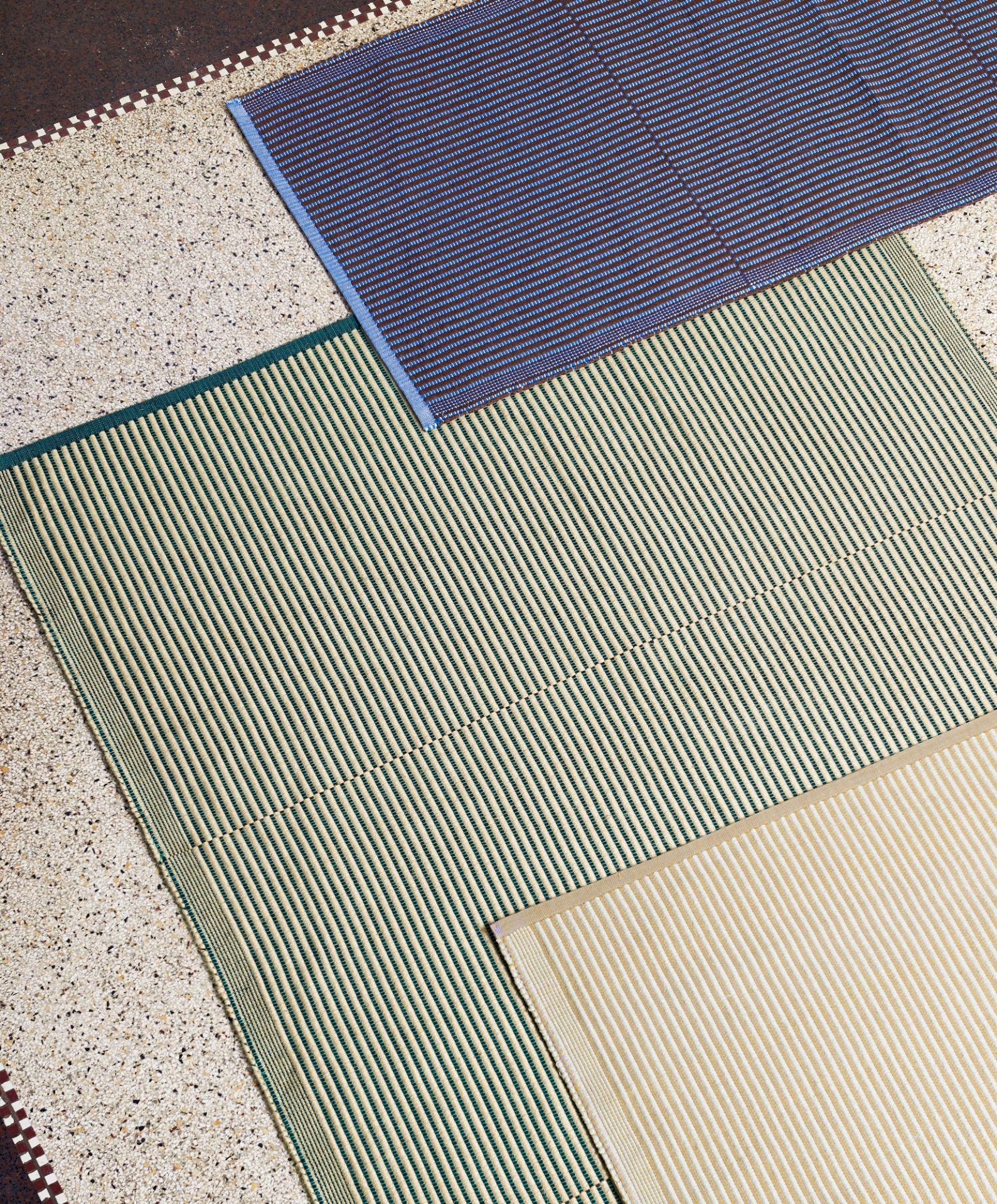 Tapis Carpet Hay