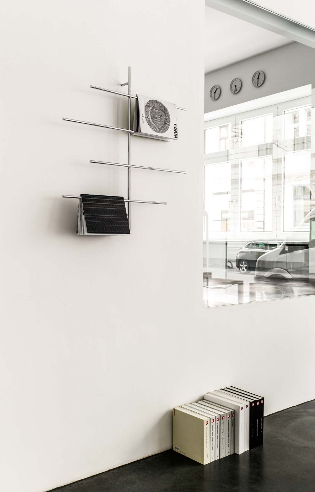 Sketch news rack Schönbuch