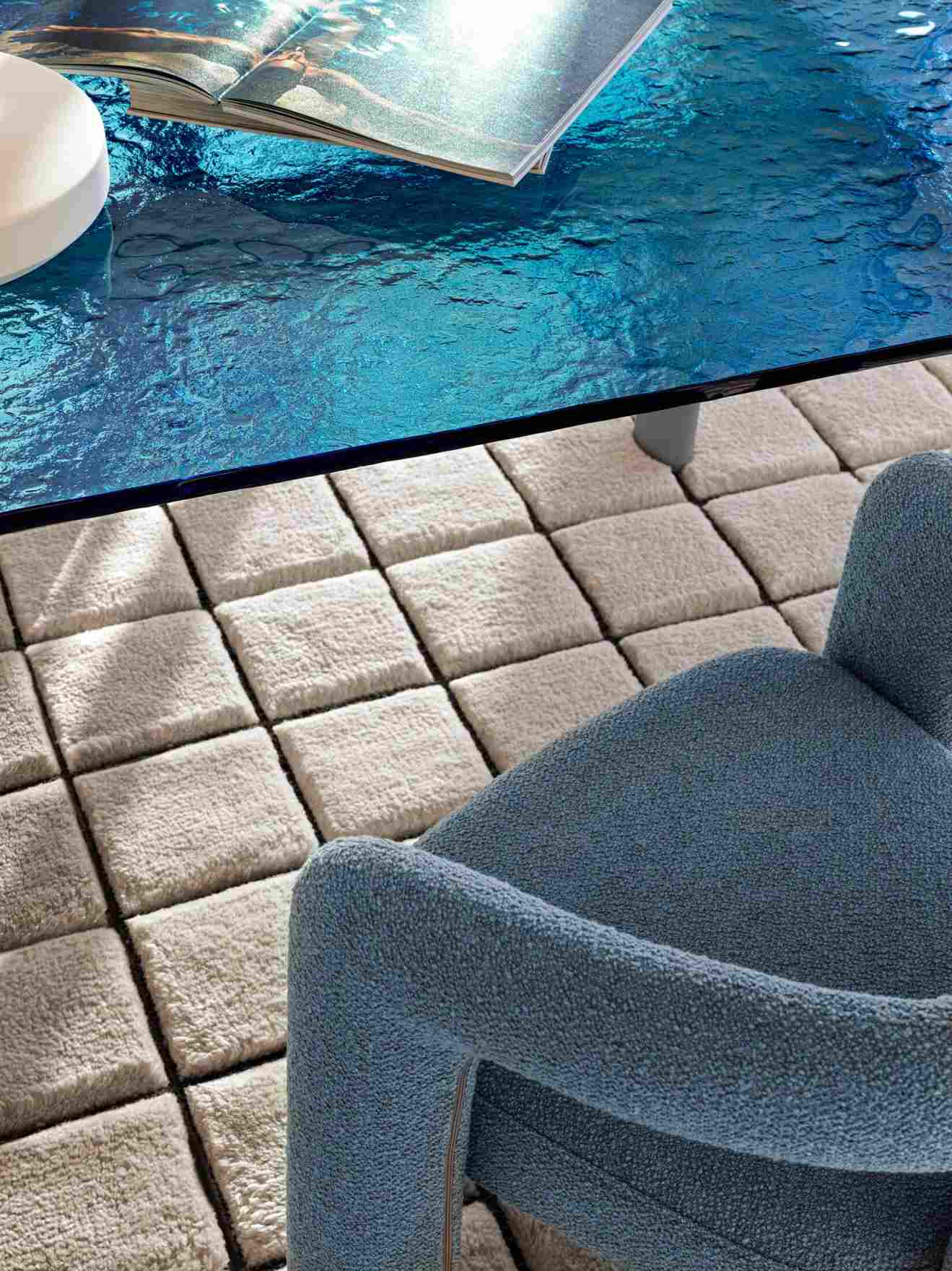 562 Dudet Armchair Cassina