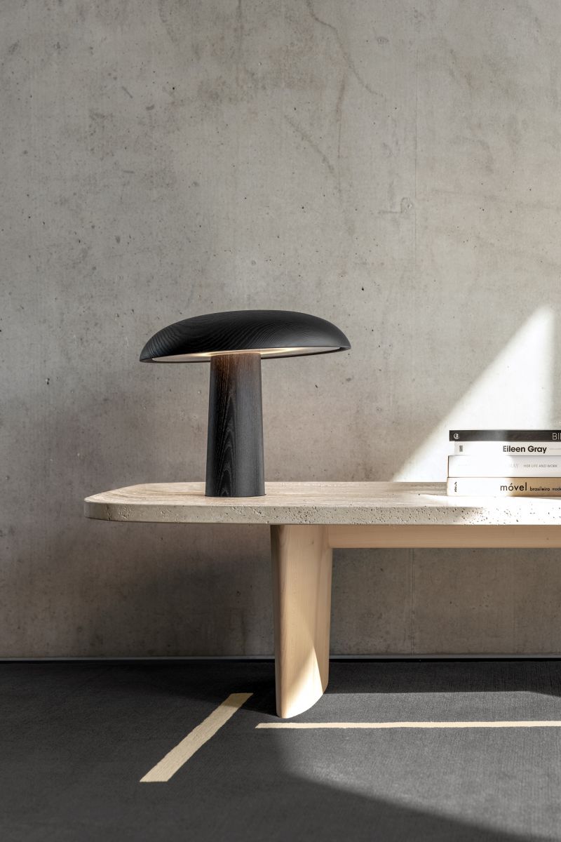 Forma Table lamp black ClassiCon