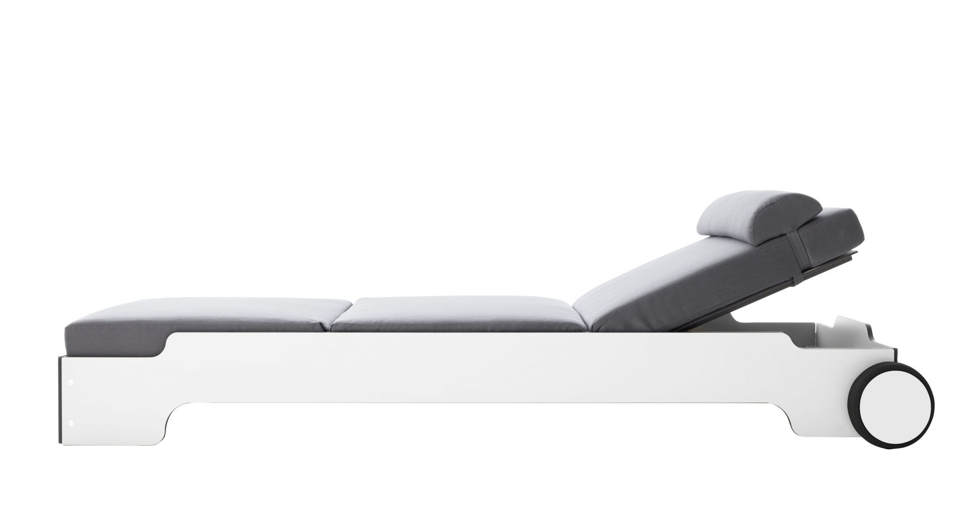 Solara Stacking Lounger incl. Wheels and Upholstery Outdoor Müller Möbelwerkstätten