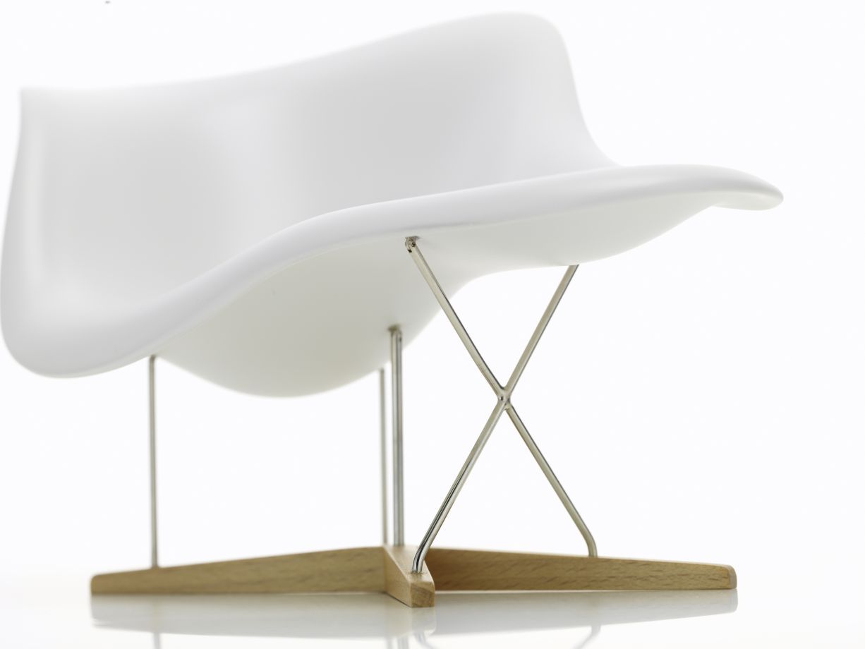 La Chaise [1948] Miniature Lounger Vitra