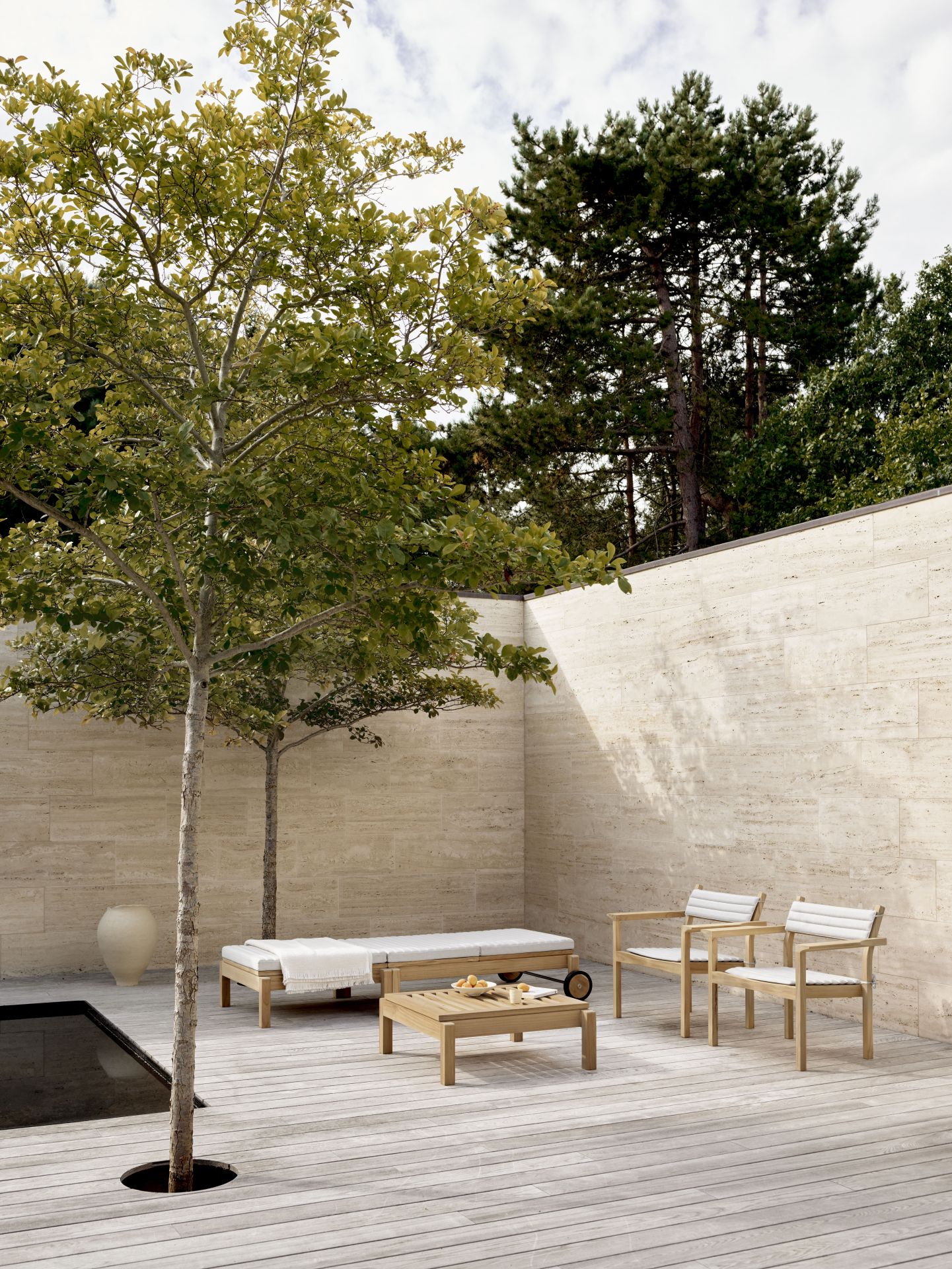 AH601 Armchair Teak Outdoor Carl Hansen & Søn
