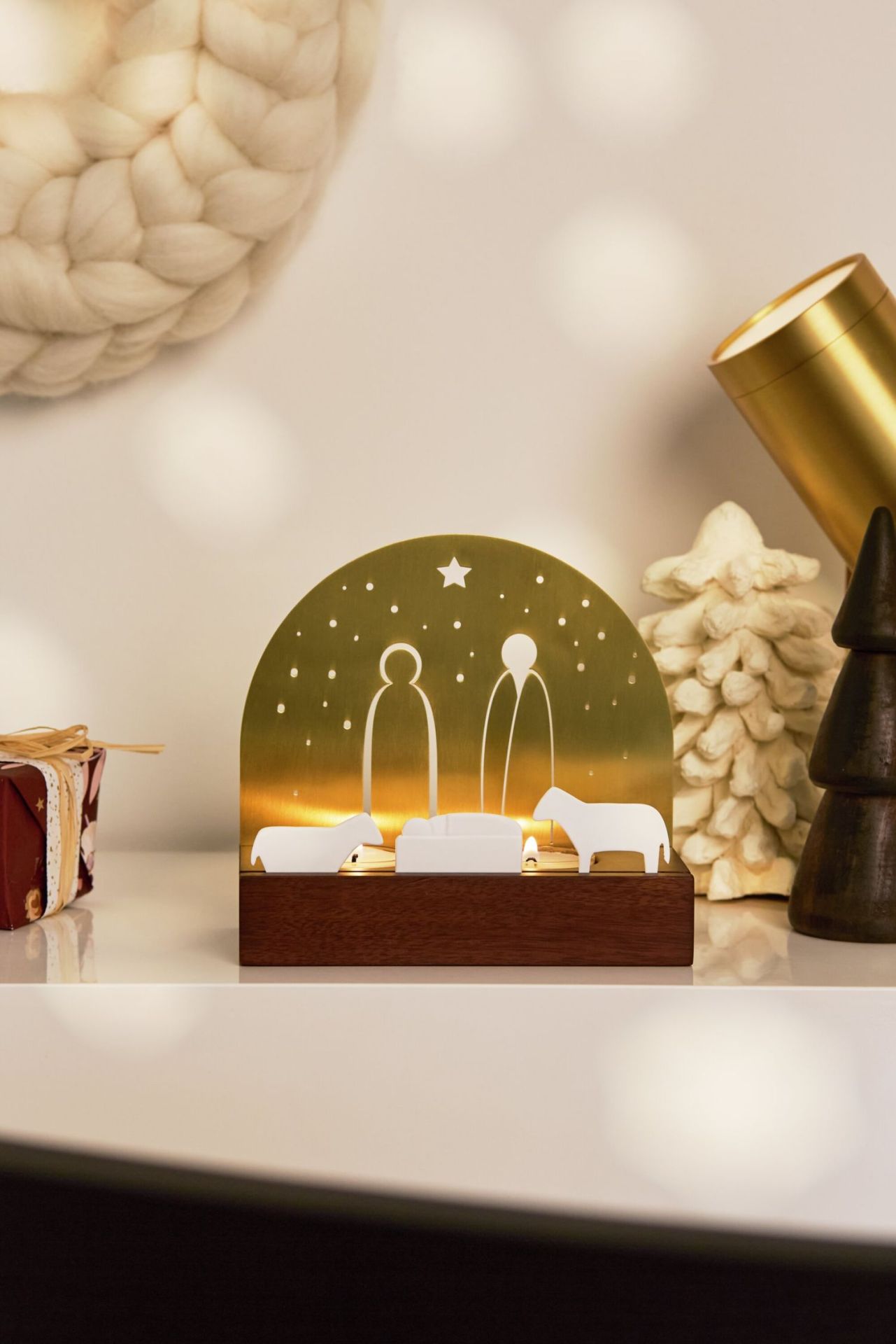 Light object Nativity scene Wheels