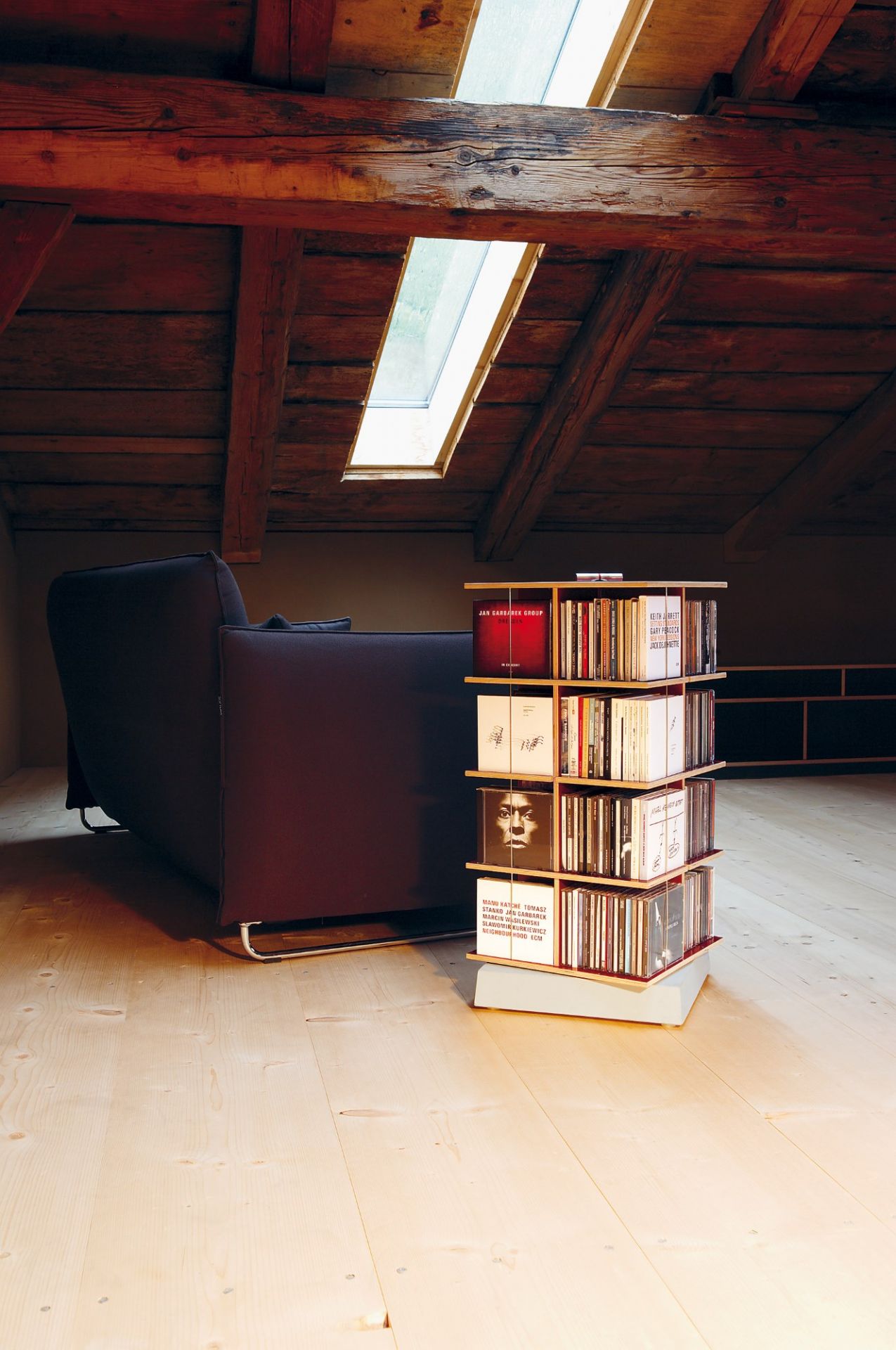 Musikstapler CD shelf Nils Holger Moormann