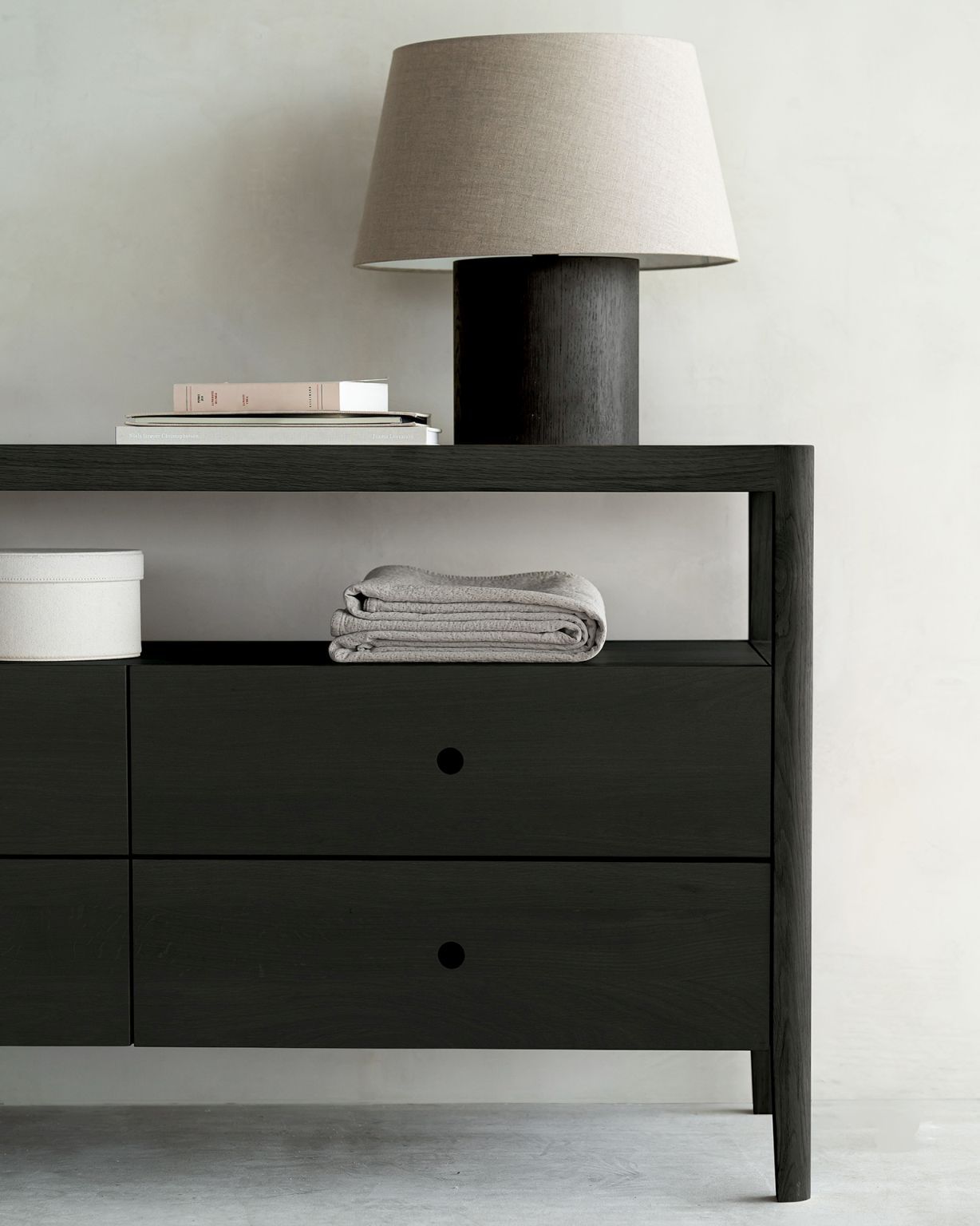 Spindle chest of drawers with drawers black lacquered oak Ethnicraft