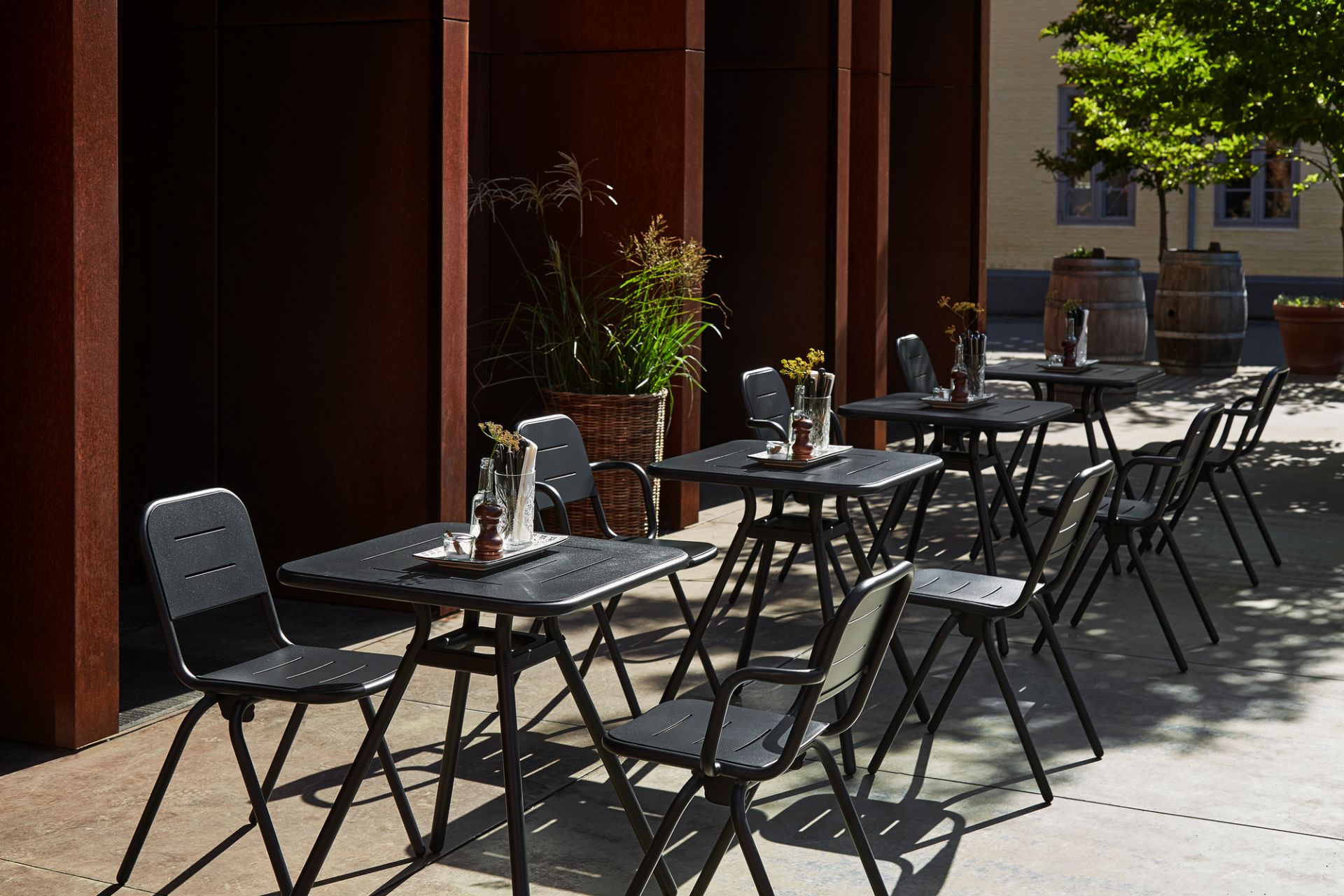 Ray Cafe Chair Outdoor Chair Corten Woud Corten Woud