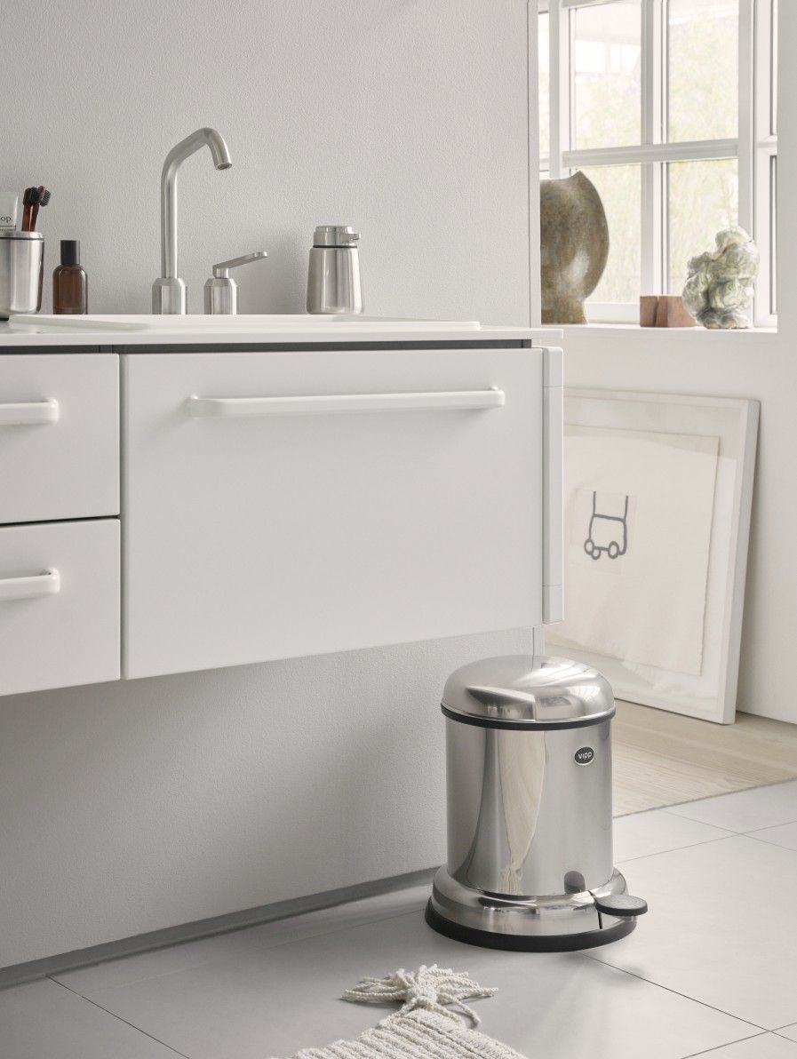 Soap dispenser stainless steel Vipp