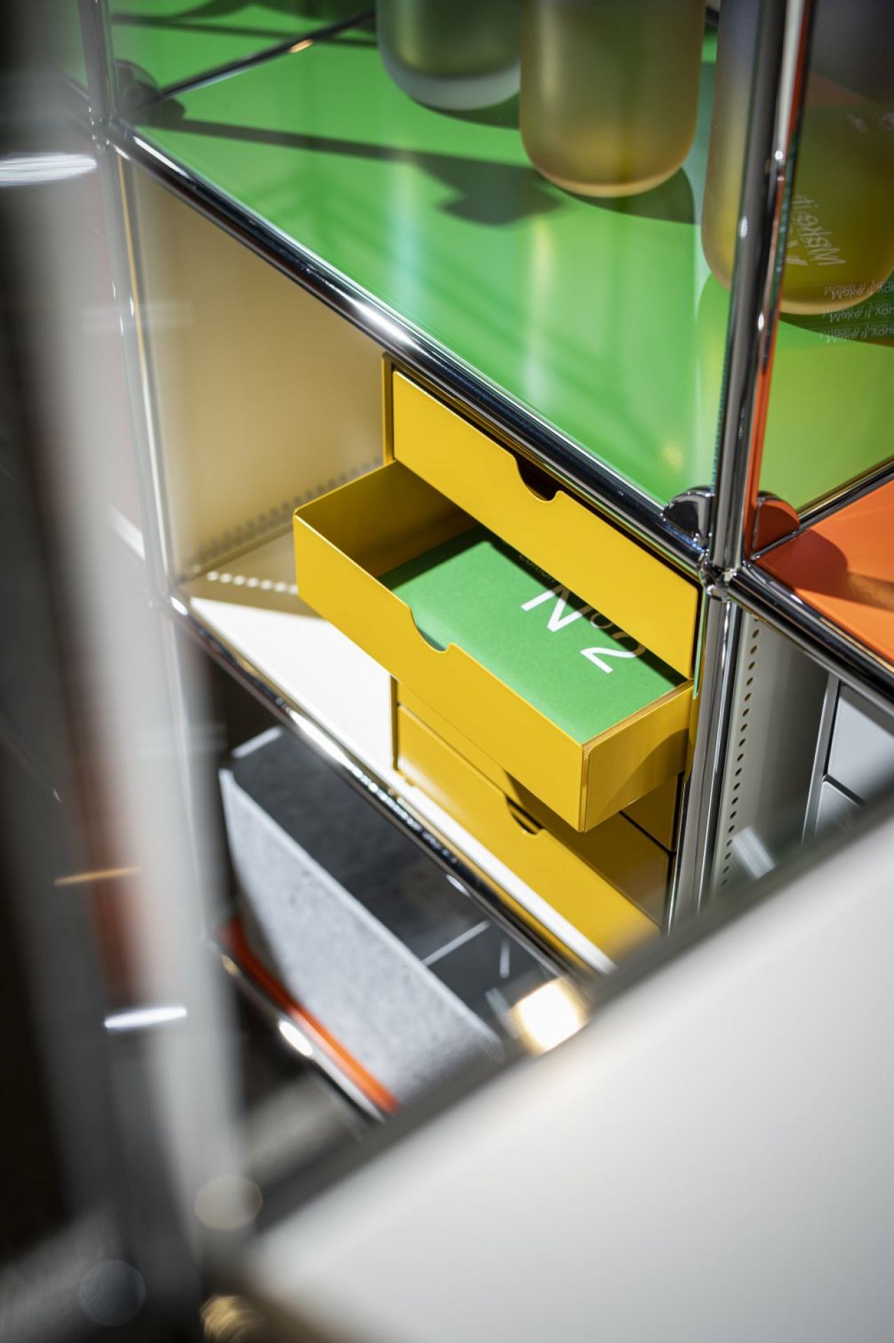 USM Haller Inos box set C4 with 5 closed trays Home Office