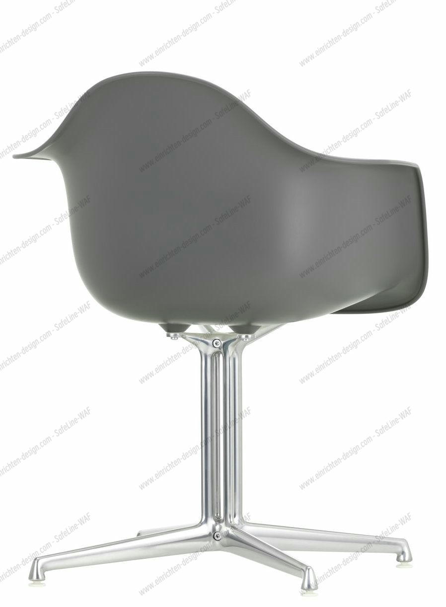Eames Plastic Arm Chair DAL Chair Vitra