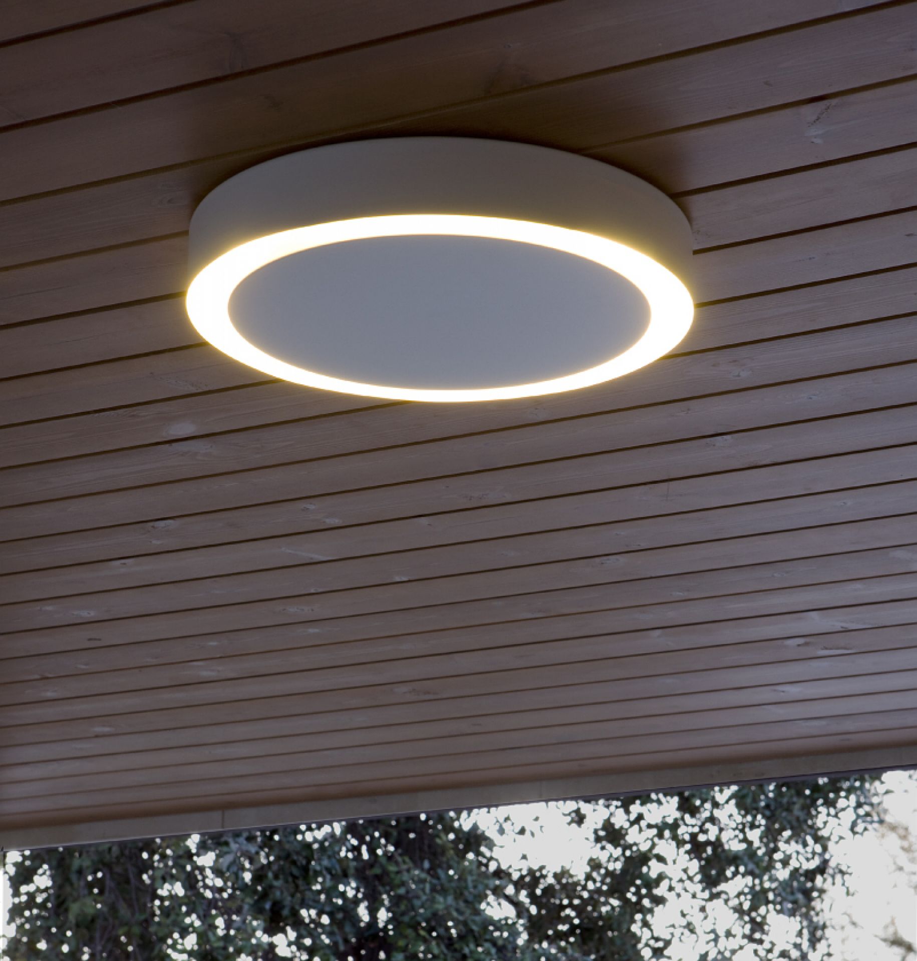 Amigo Outdoor LED Suspension Santa & Cole