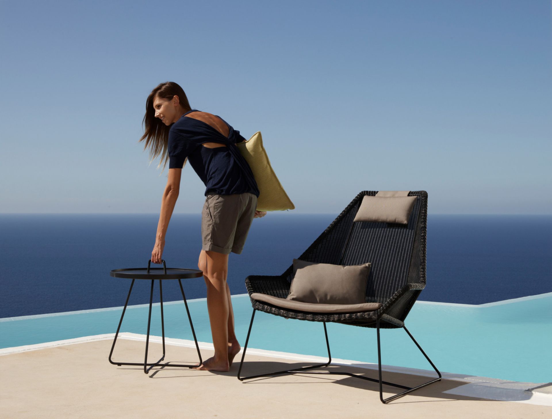 Breeze Cushions for Outdoor Highback chair Cane-Line light gray