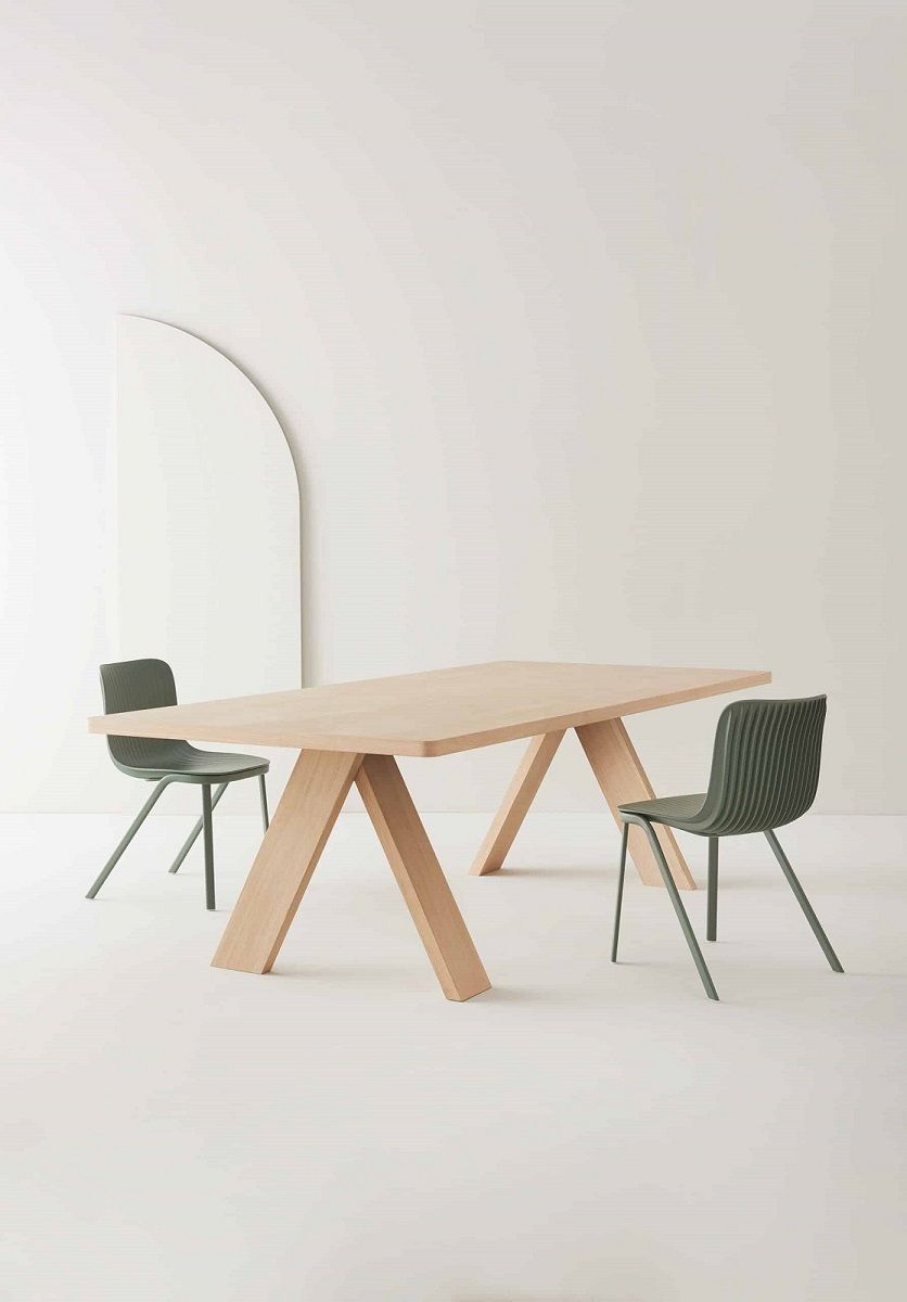 Artful Wooden Table Segis 