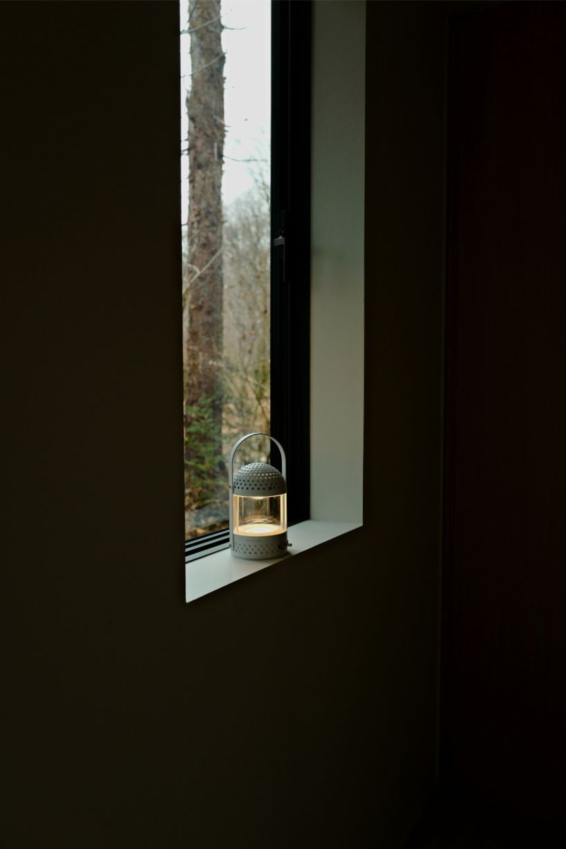 Lightweight speaker Transparent