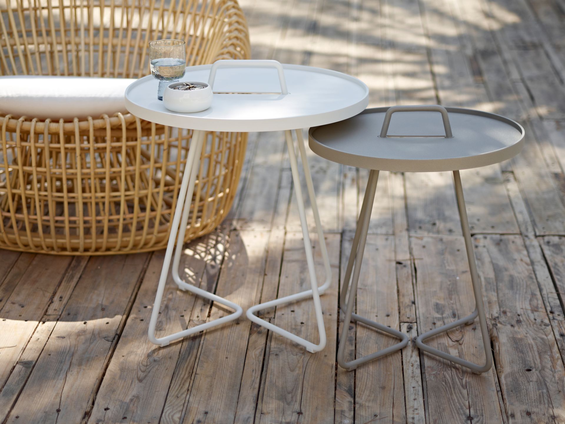 On-The-Move Outdoor side table large Cane-Line