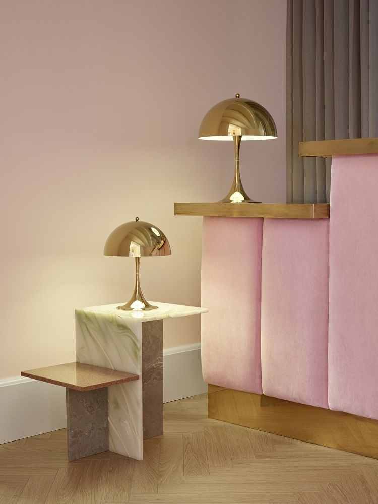 Panthella 250 Table lamp LED Table lamp Metallised CHROME Louis Poulsen SINGLE PIECES