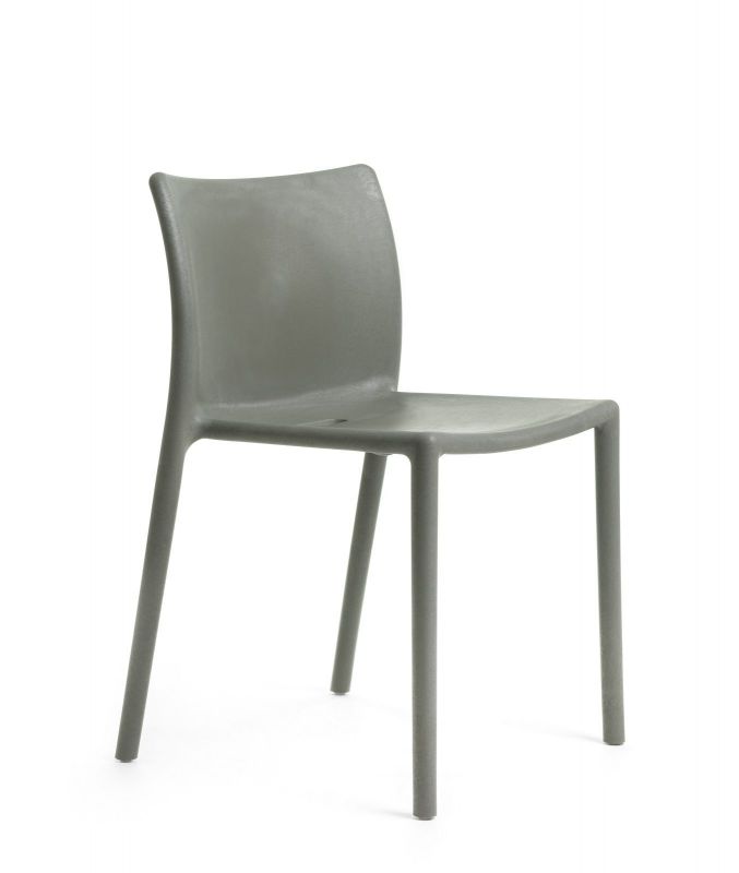 RE Air-Chair Indoor / Outdoor 100% Recycled Chair Magis 