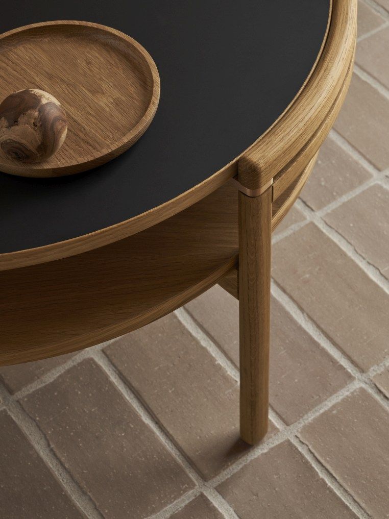 RF1905 Sideways Coffee Table Carl Hansen & Søn