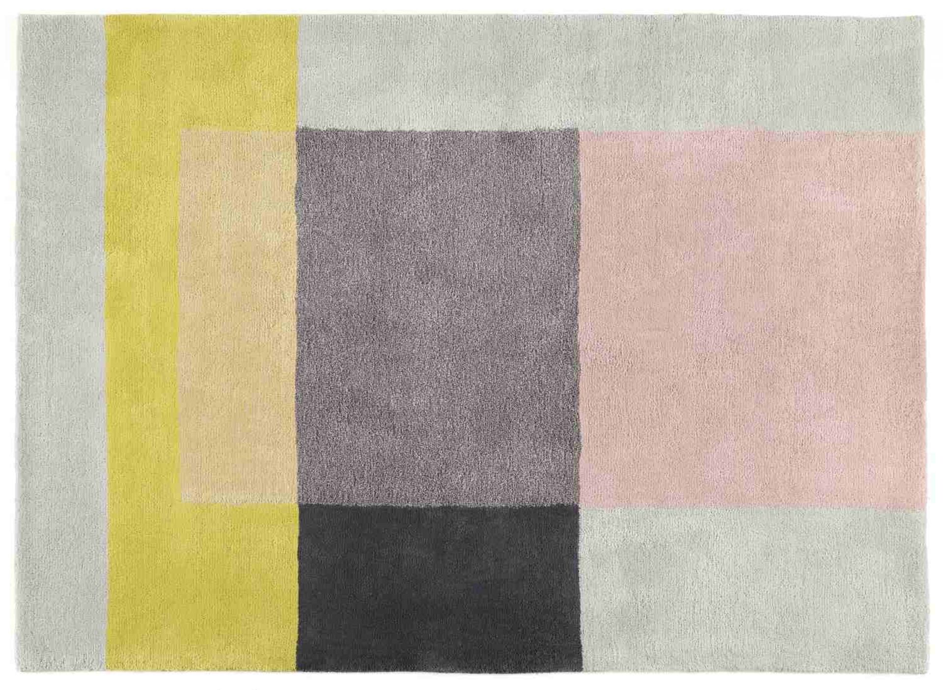 Colour Carpet Hay