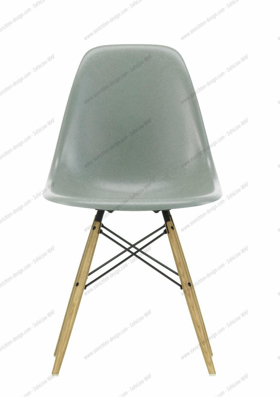 Eames Plastic Side Chair DSW Chair Vitra