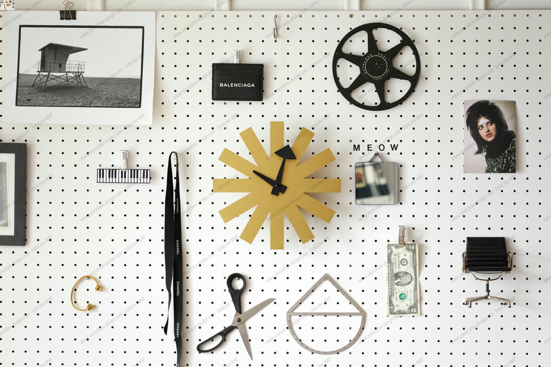 Asterisk Brass Wall Clock Vitra SINGLE PIECES