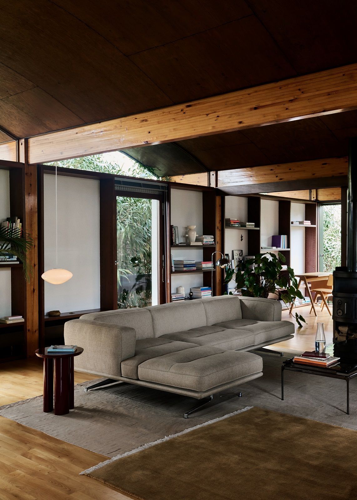 Inland AV41 / AV42 Sofa AndTradition 
