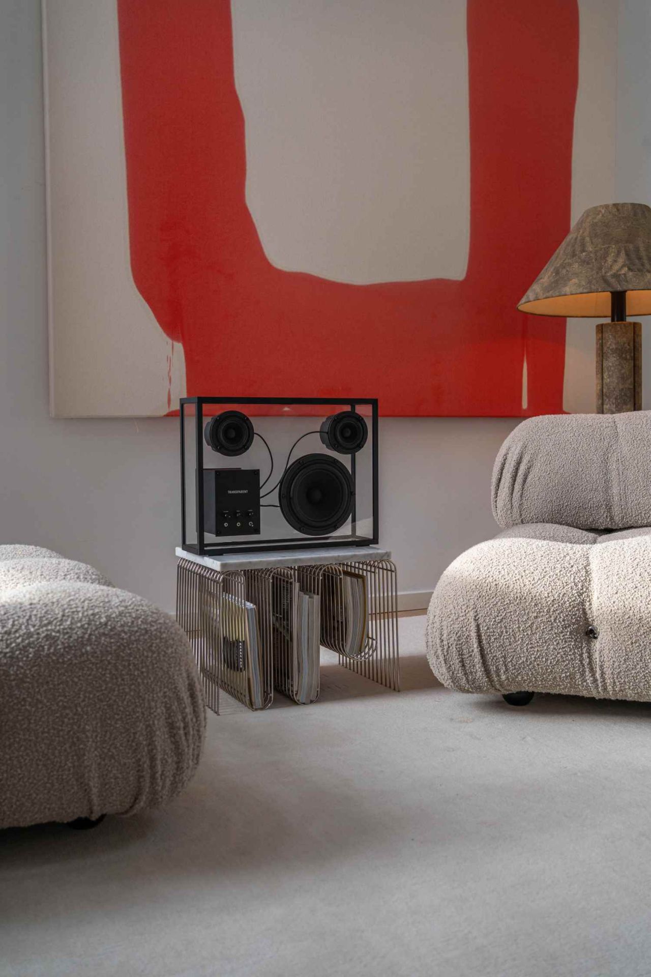 Transparent loudspeaker Transparent