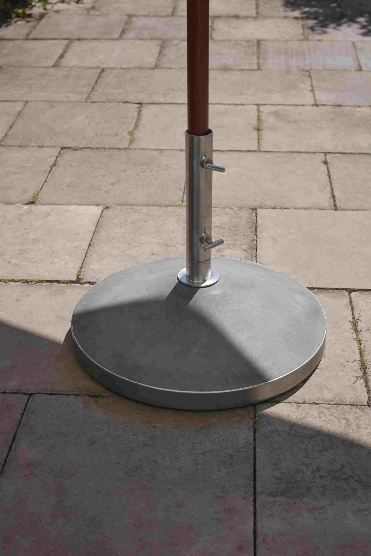 Capri Umbrella Foot parasol foot Skagerak by Fritz Hansen