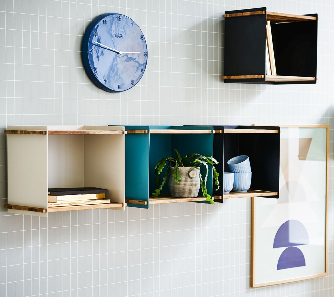 Box Wall (incl. wall bracket) Cane-Line