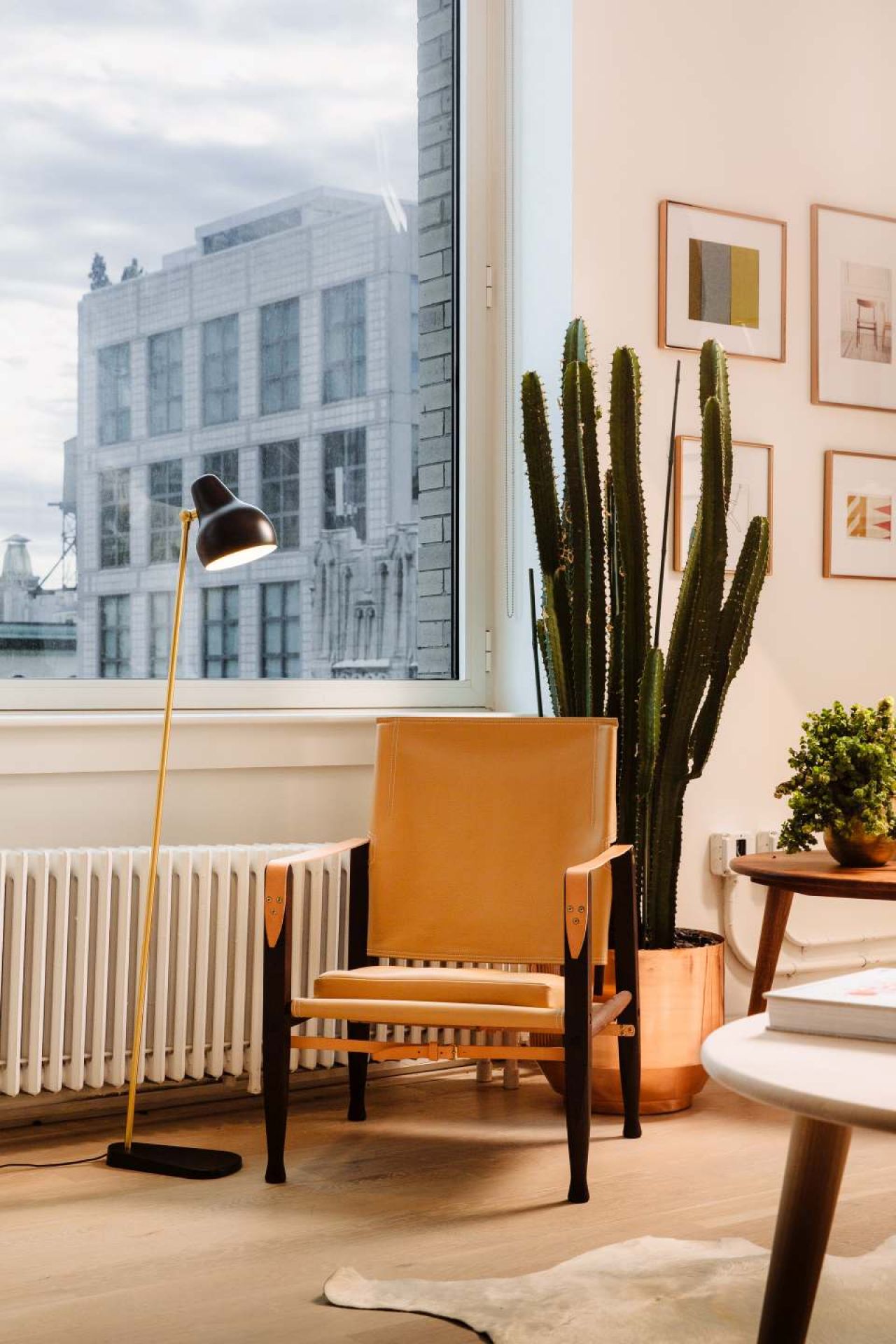 VL38 Floor lamp Louis Poulsen