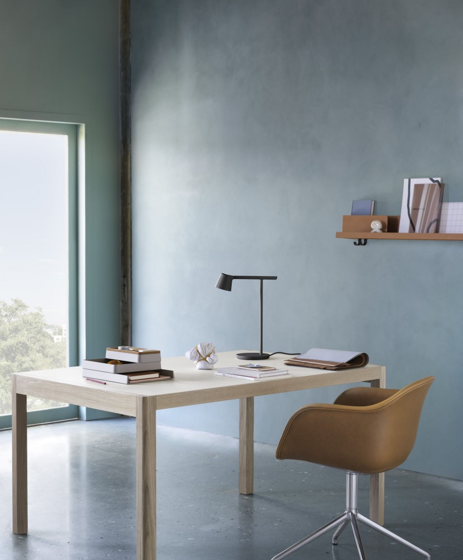 Arrange Desktop Series Configuration 1 Muuto