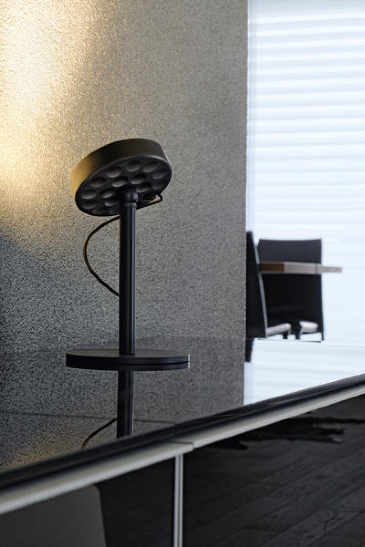 U-Turn table light Belux