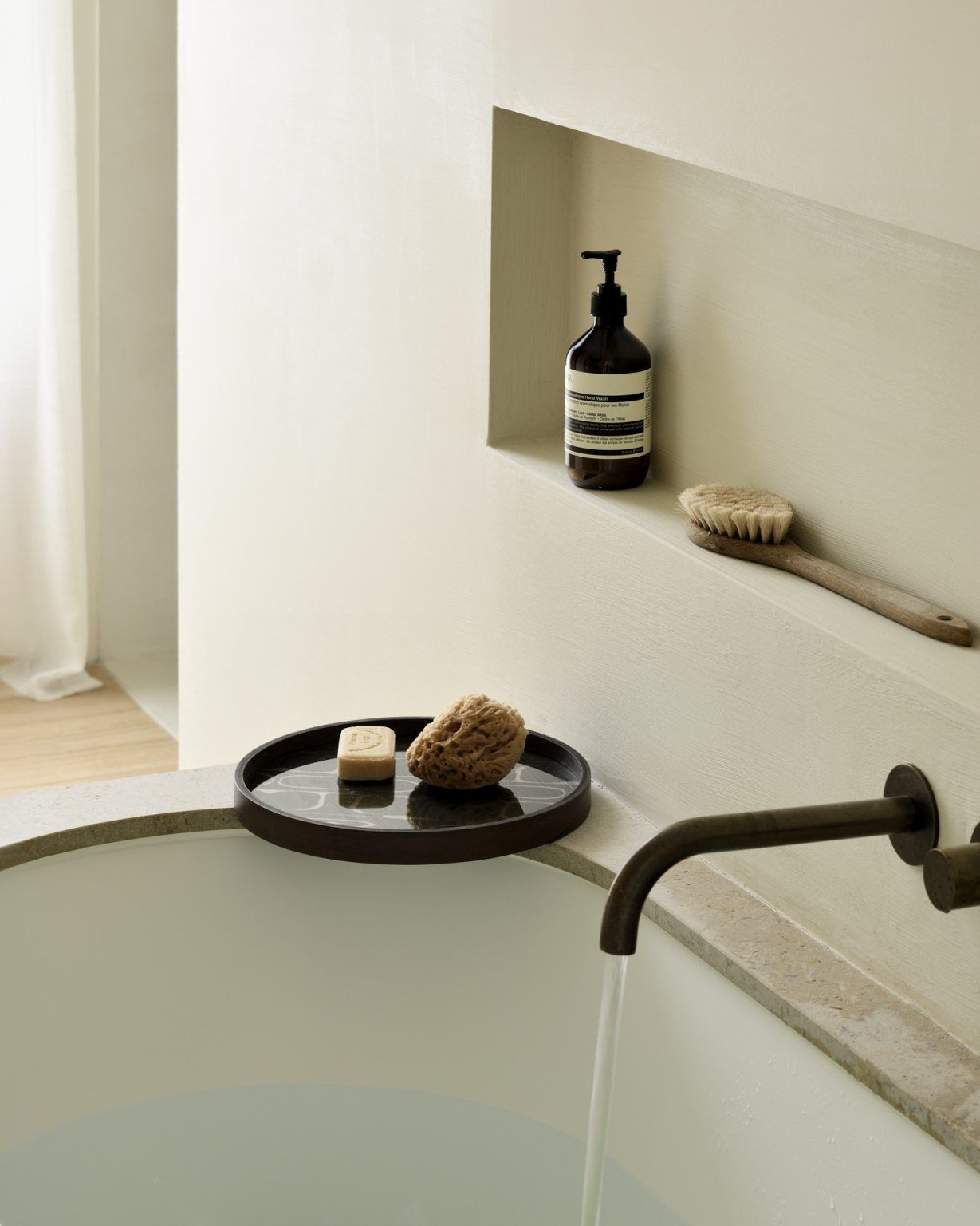 Second Nature Valet Trays Tray Round Ethnicraft