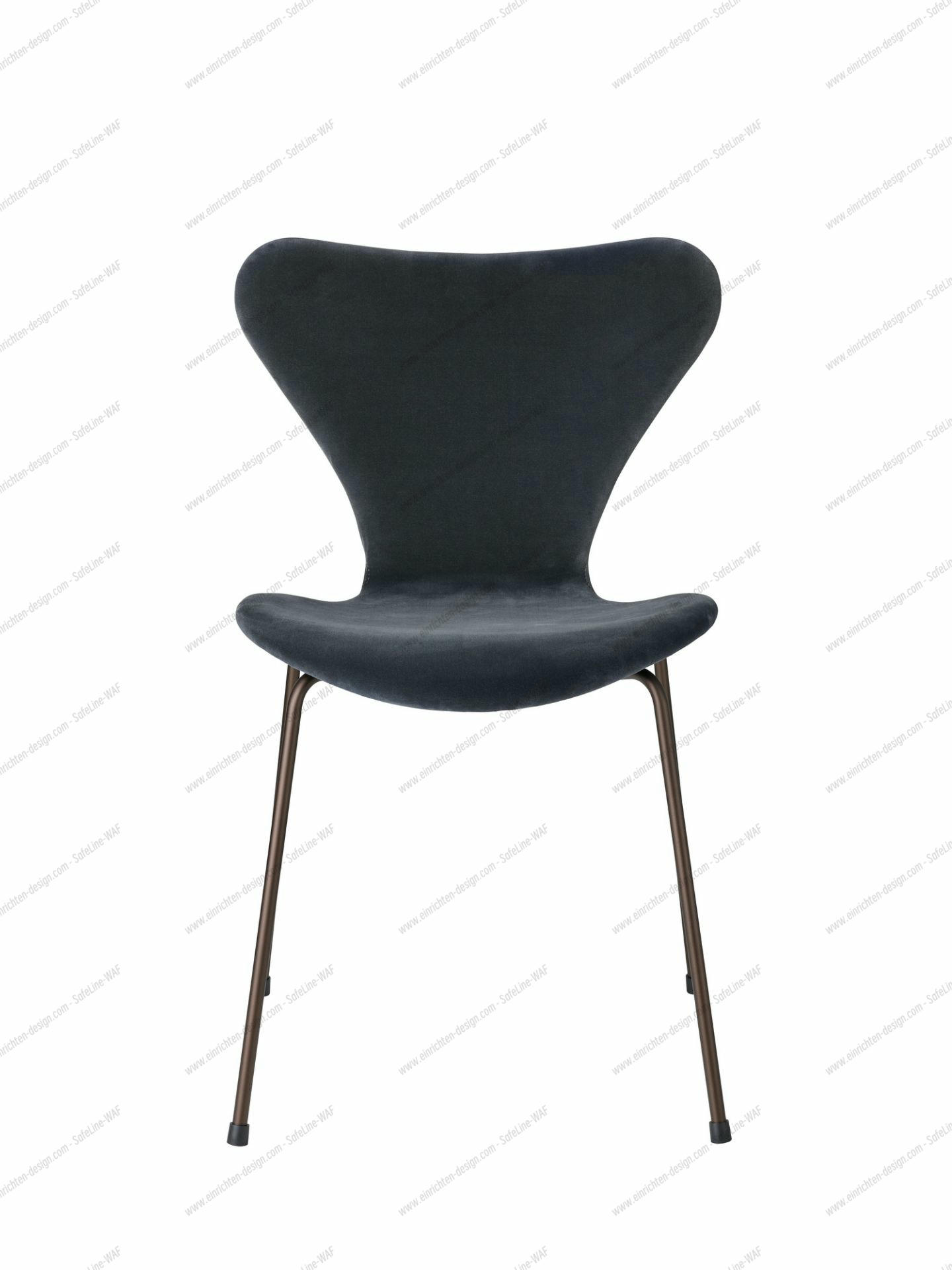 Series 7 3107 Belfast Chair fully upholstered Fritz Hansen grey blue