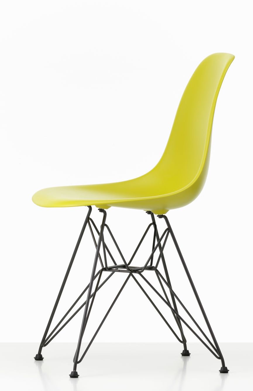Eames Plastic Side Chair DSR Chair MUSTARD / FRAME BLACK Vitra SINGLE PIECES