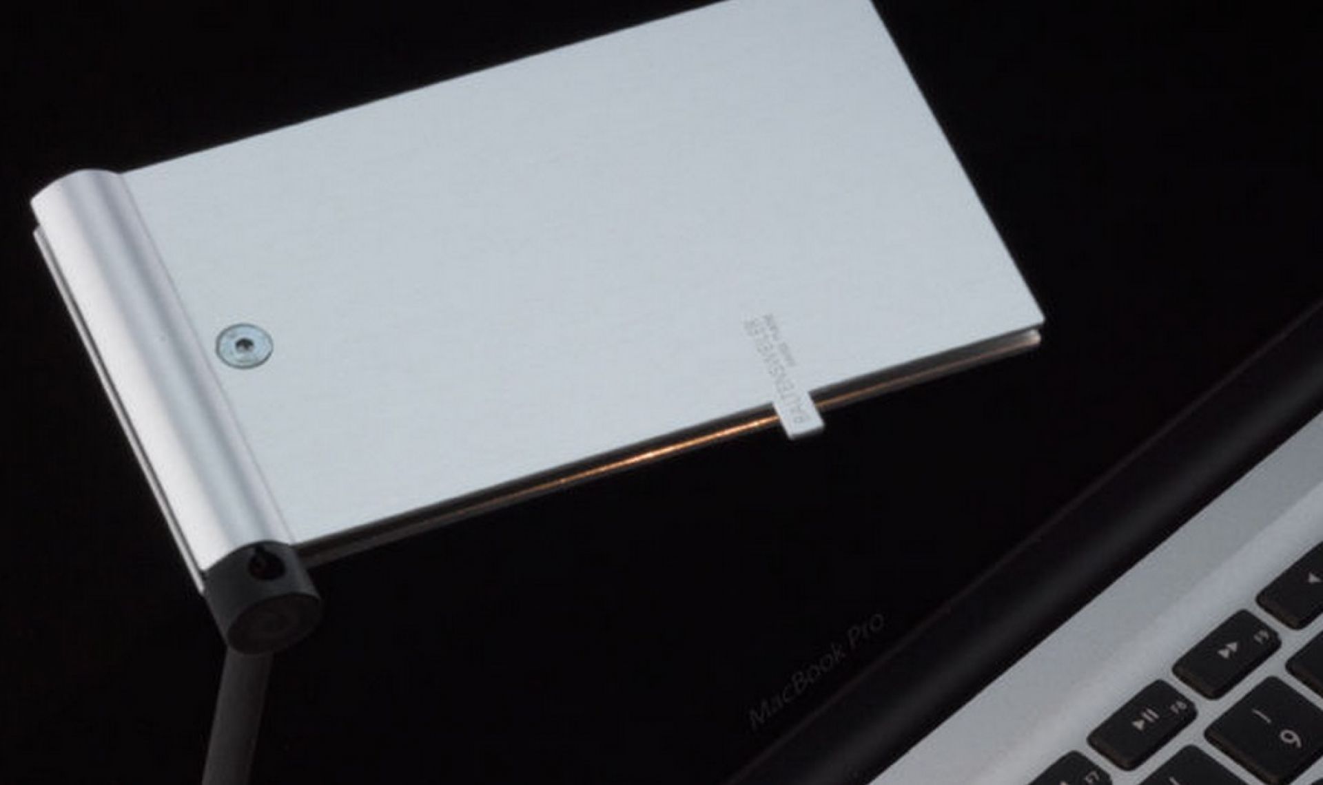 ZETT USB Wall Lamp / Table Lamp Baltensweiler