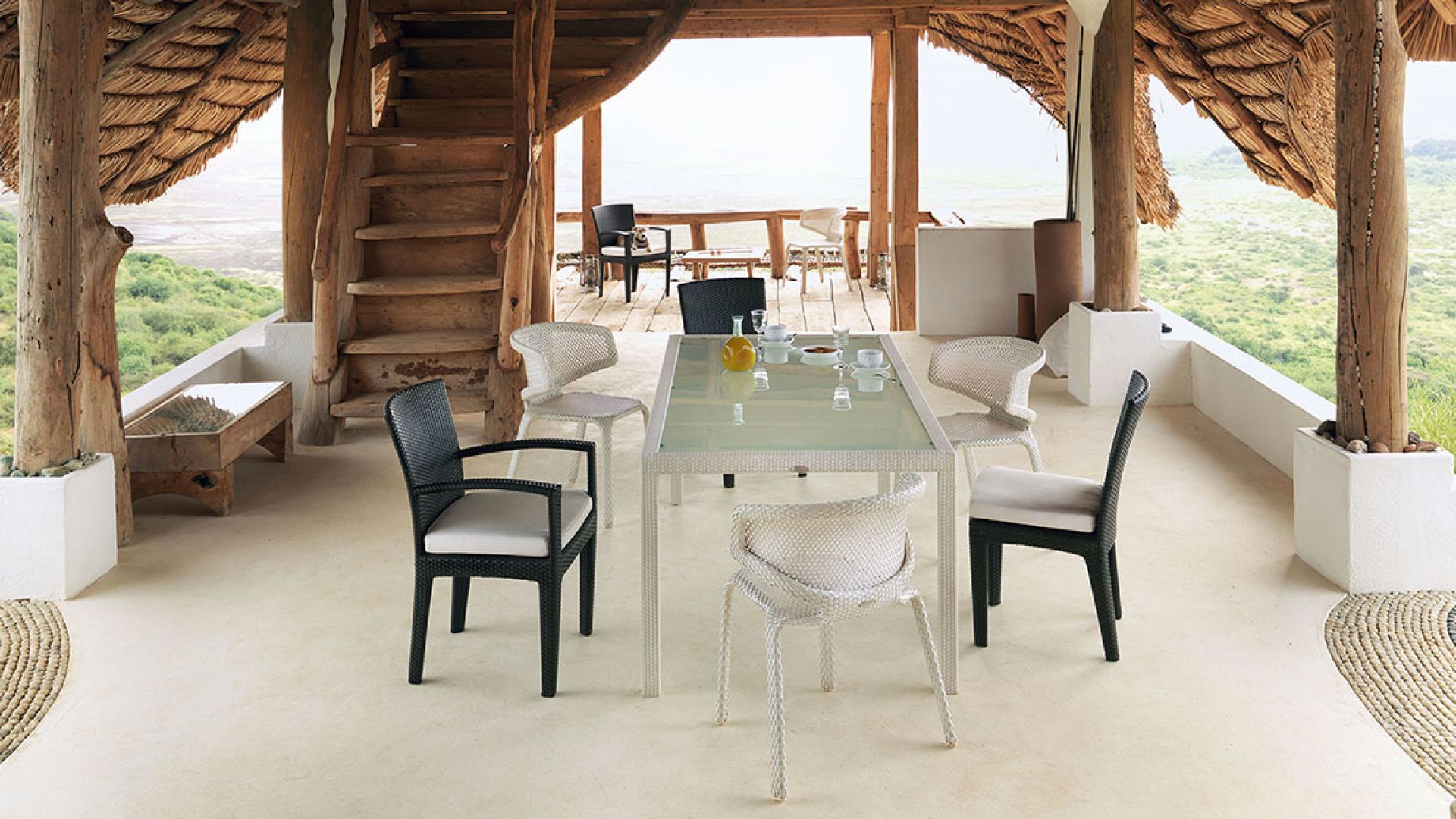 Seashell Armchair chalk Dedon