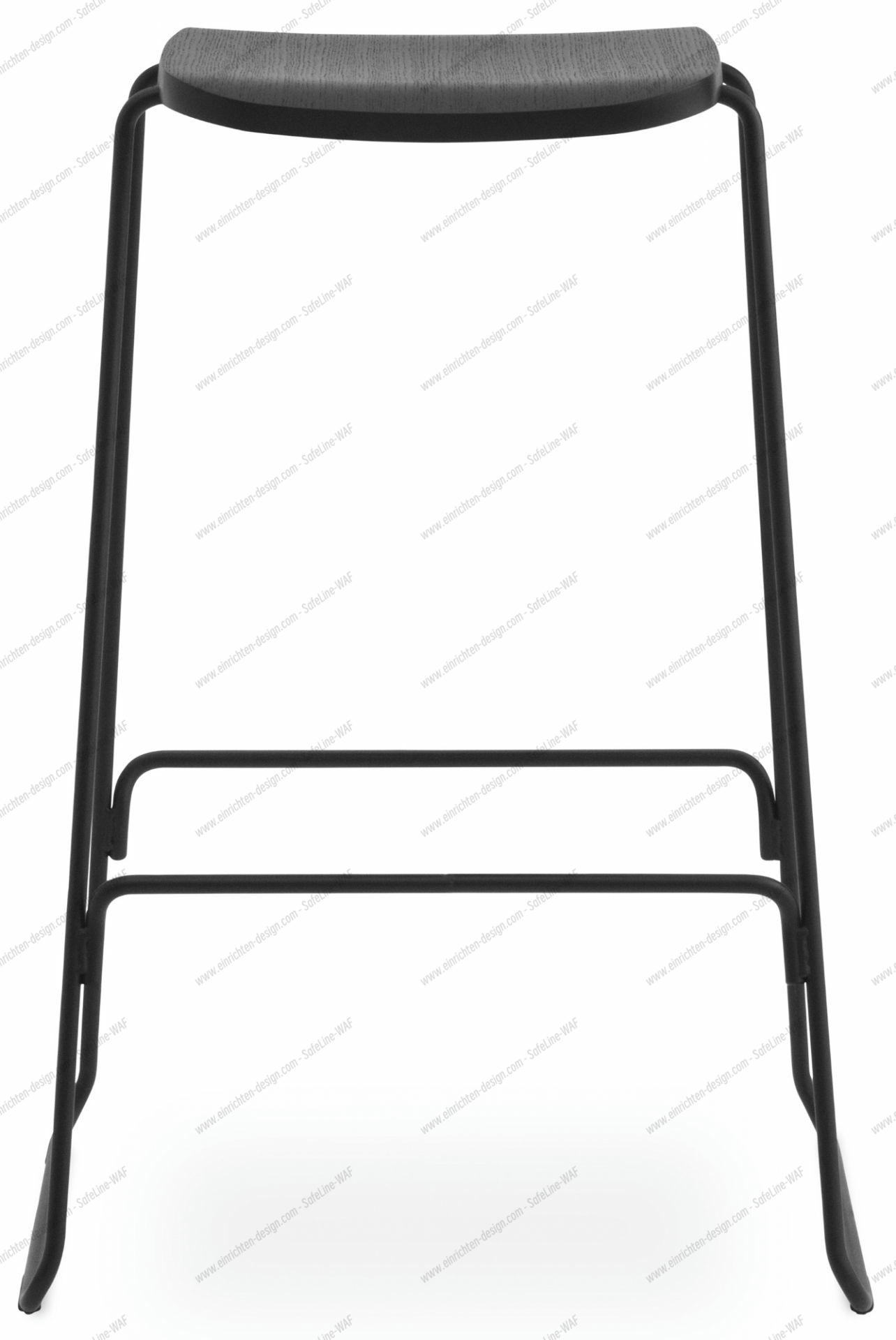 Schwarzer Just Barstool Hocker von Normann Copenhagen, ohne Lehne, 65 cm hoch.