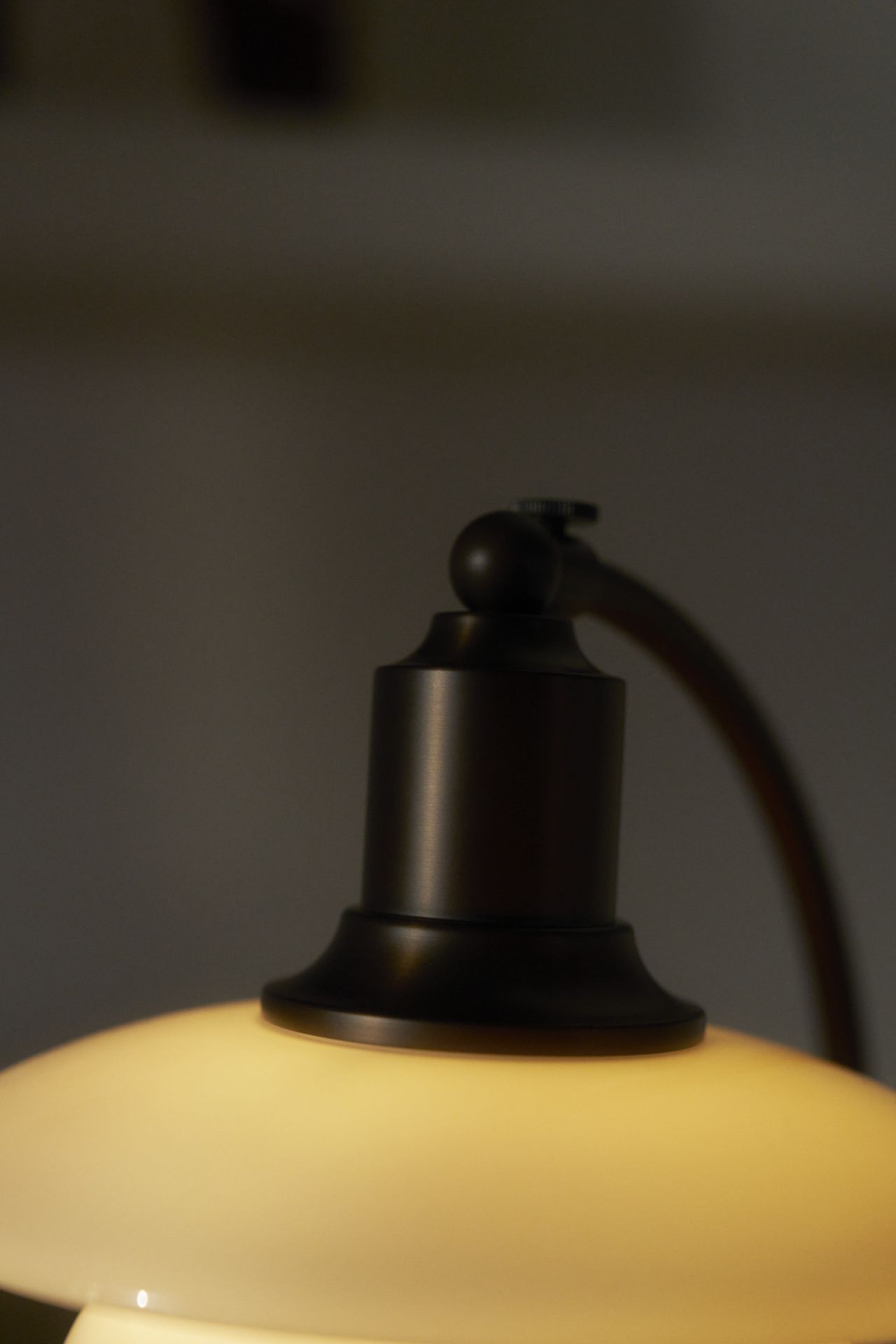 PH 2/2 Luna Aged Brass Opal table lamp Louis Poulsen