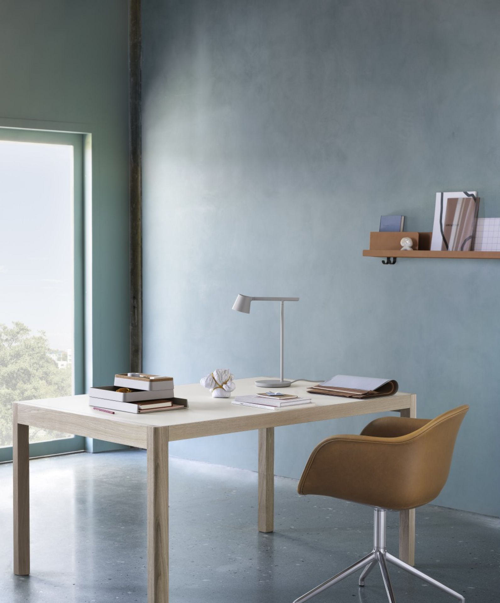 Arrange Desktop Series Configuration 1 Muuto