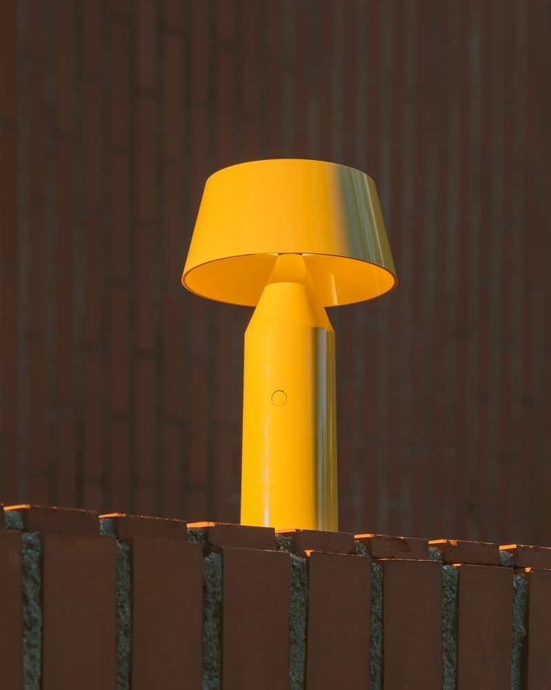 Bicoca Portable lamp Table lamp Marset