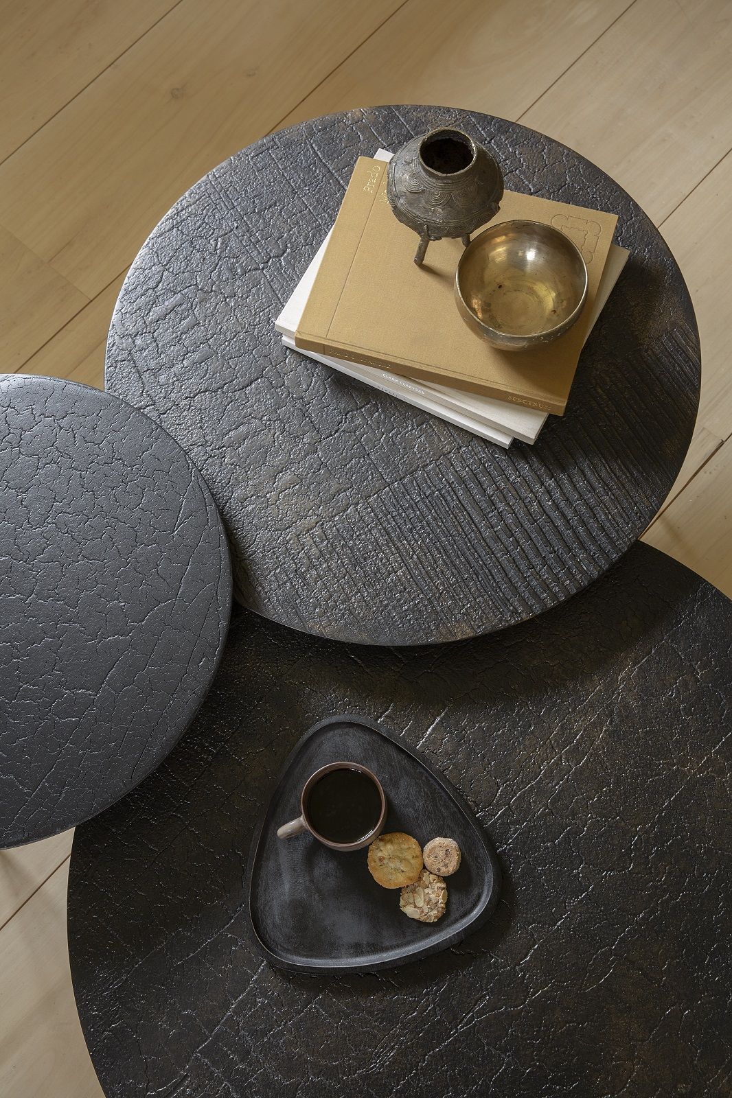 Luna Coffee table ∅50 cm Ethnicraft