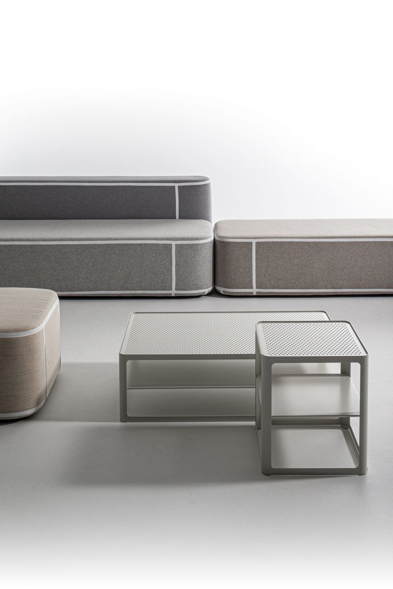 Tape sofa table Moroso